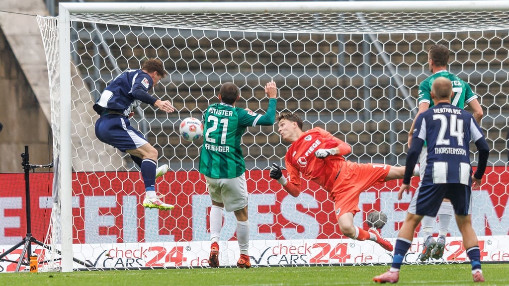 2. Fußball-Bundesliga: Heimtor und Sieg: Hertha-Premieren beim 2:1 gegen Münster