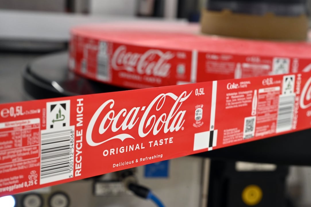 Plastik gegen Geld: Neue Coca-Cola-Recycling-Initiative startet an Unis in Schottland