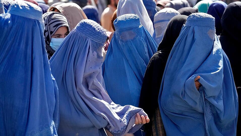 Die islamistischen Taliban haben die Rechte von Frauen und Mädchen, zum Beispiel auf Bildung, massiv eingeschränkt. (Archivfoto) Die islamistischen Taliban haben die Rechte von Frauen und Mädchen, zum Beispiel auf Bildung, massiv eingeschränkt. (Archivfoto)