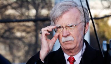 Trumps Justizministerium klagt ehemaligen Sicherheitsberater John Bolton an
