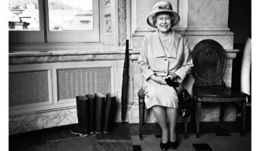 Fotografie: Die Queen und ihre Gummistiefel - SZ.de