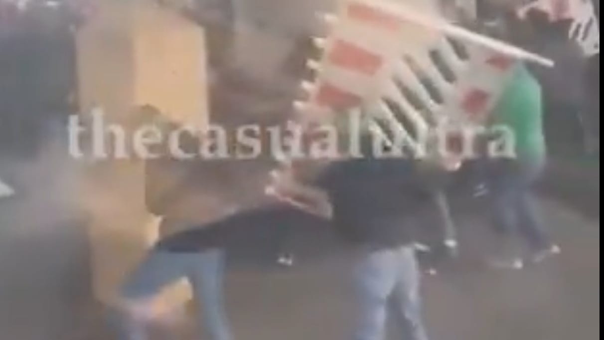 Massenschlägerei zwischen Hooligans von St. Pauli und Wolfsburg | Regional