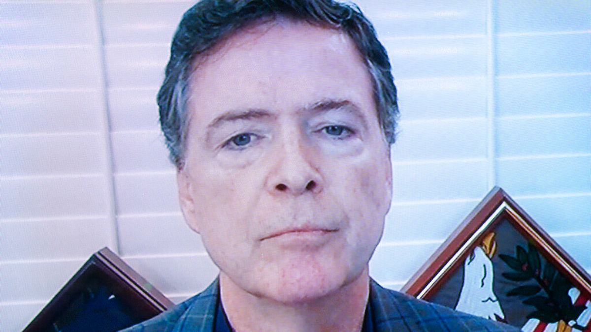 Vorwurf eines Schauprozesses: Ex-FBI-Chef James Comey plädiert auf nicht schuldig