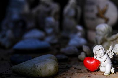 Gedenktag für Sternenkinder - Aktion in Frankfurt geplant