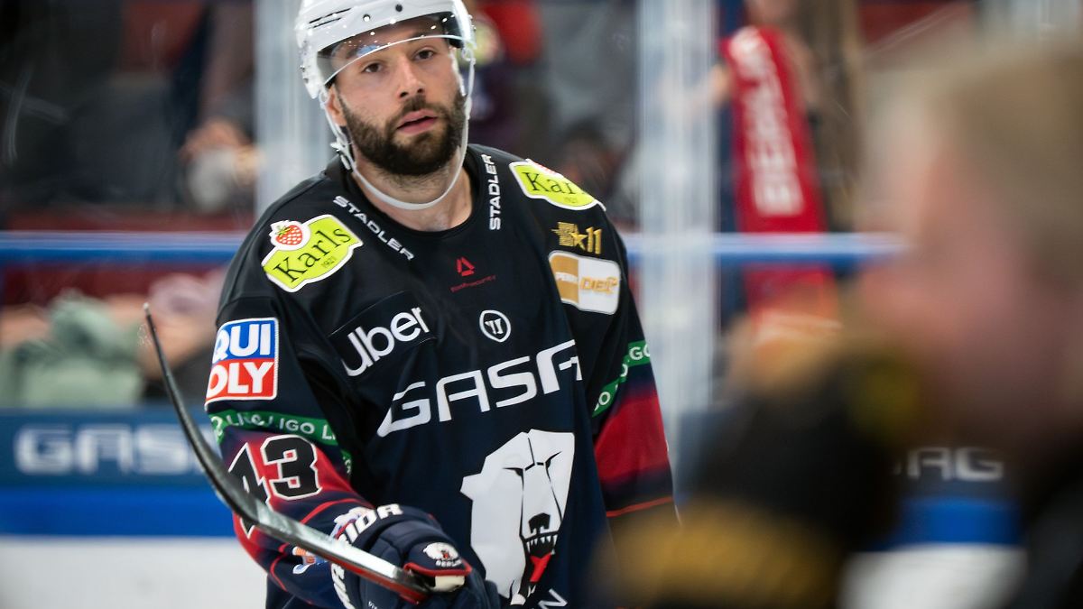 Berlin & Brandenburg: Eisbären Berlin gewinnen mit 3:2 gegen Wolfsburg