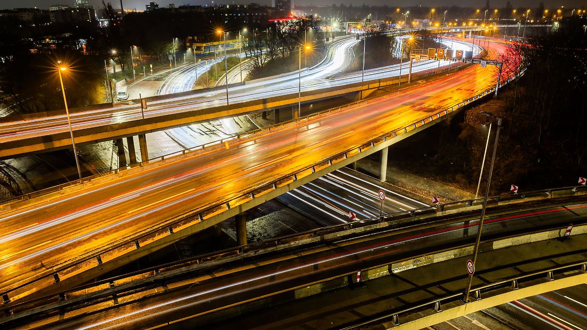 Berlin & Brandenburg: A100 und A111 bis nächste Woche immer wieder gesperrt