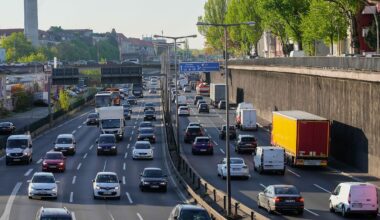 Berlin & Brandenburg: Autobahn 100 nach Unfall gesperrt