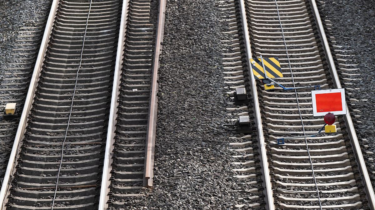 Rheinland-Pfalz & Saarland: Doch kein Bahngipfel - Unverständnis in Mainz nach Absage