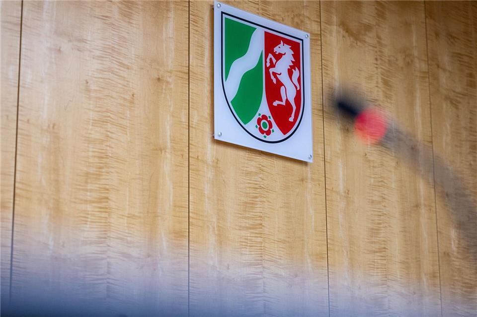 Urteil im Streit um NRW-Gemeindefinanzierung im November  Bei der Streitfrage geht darum, ob die Haushaltsgesetze für 2022 bis 2024 mit der Verfassung des Landes NRW übereinstimmen.  Guido Kirchner/dpa