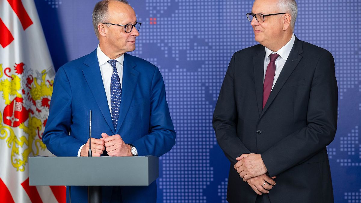 Niedersachsen & Bremen: Bovenschulte: Migranten nicht zu Sündenböcken machen