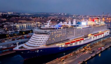 Mardi Gras im Trockendock in Marseille / © Carnival Cruise Line