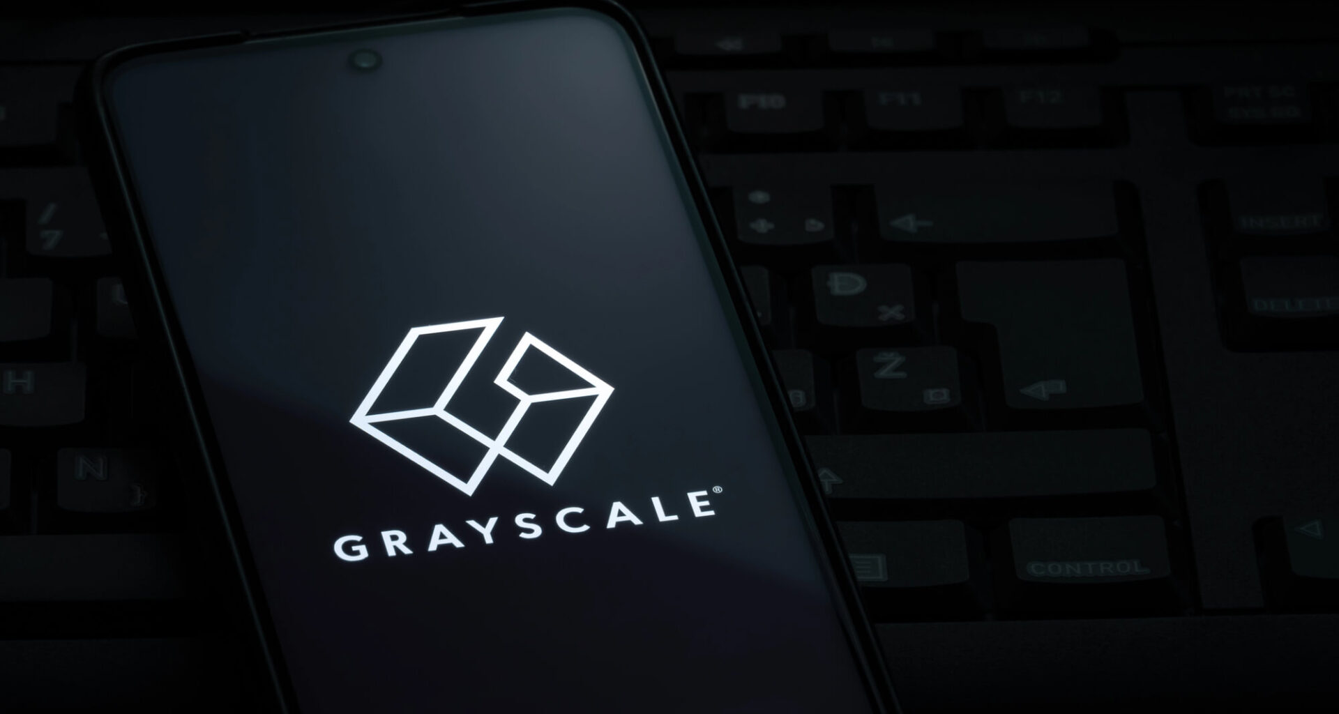 Grayscale lanciert erste Spot-Krypto-ETPs mit Staking in den USA