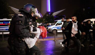 Berlin & Brandenburg: Zahlreiche Festnahmen bei antiisraelischer Demonstration
