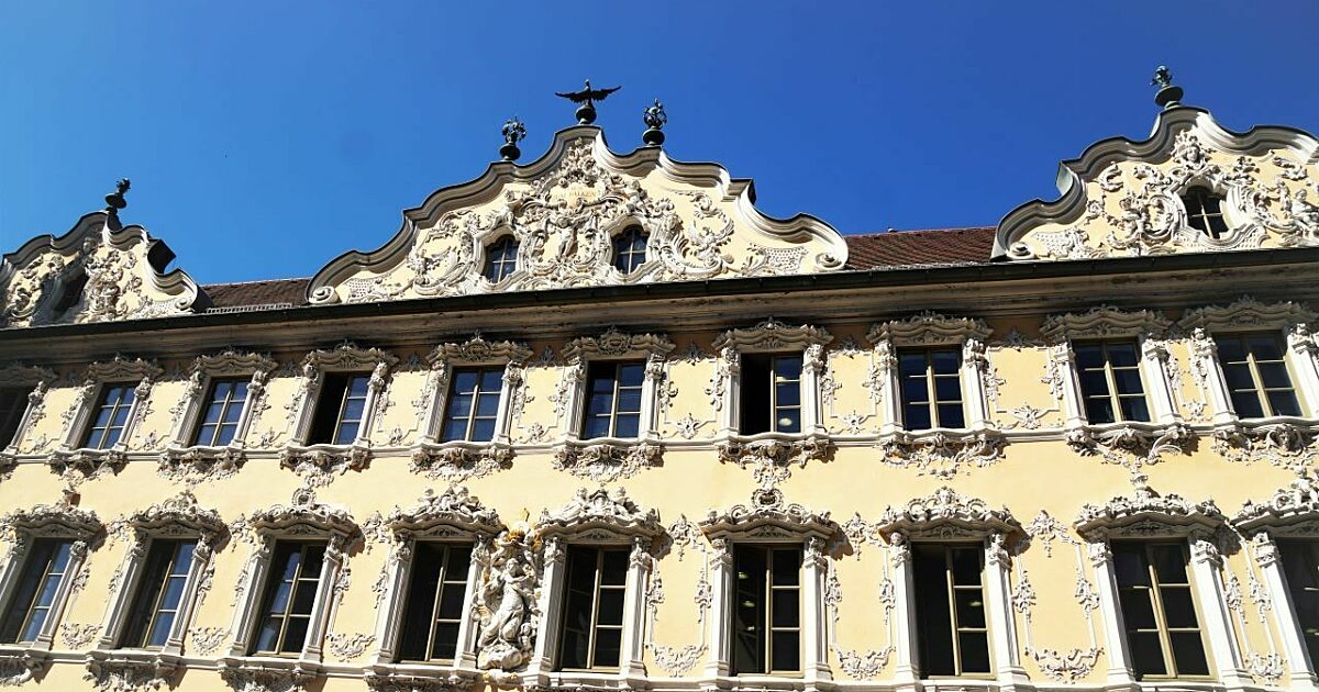 Würzburg: Falkenhaus wegen Wasserschaden bis…