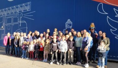 Feuerwehrausflug nach Augsburg begeistert Kinder aus Schwarzenbach