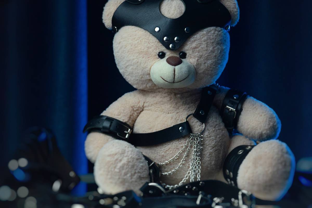 In diesem Technoclub herrscht strenger Dresscode!