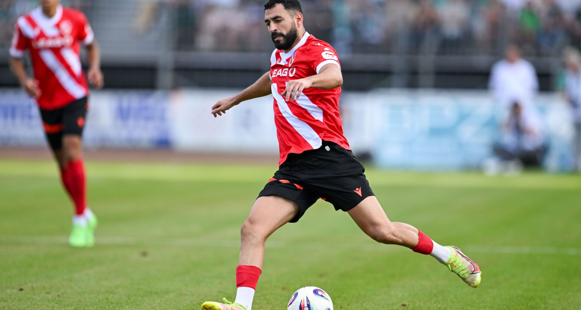 Energie Cottbus vs. Alemannia Aachen heute live im Free-TV sehen: Wer zeigt / überträgt die 3. Liga am Samstag im TV und Livestream?