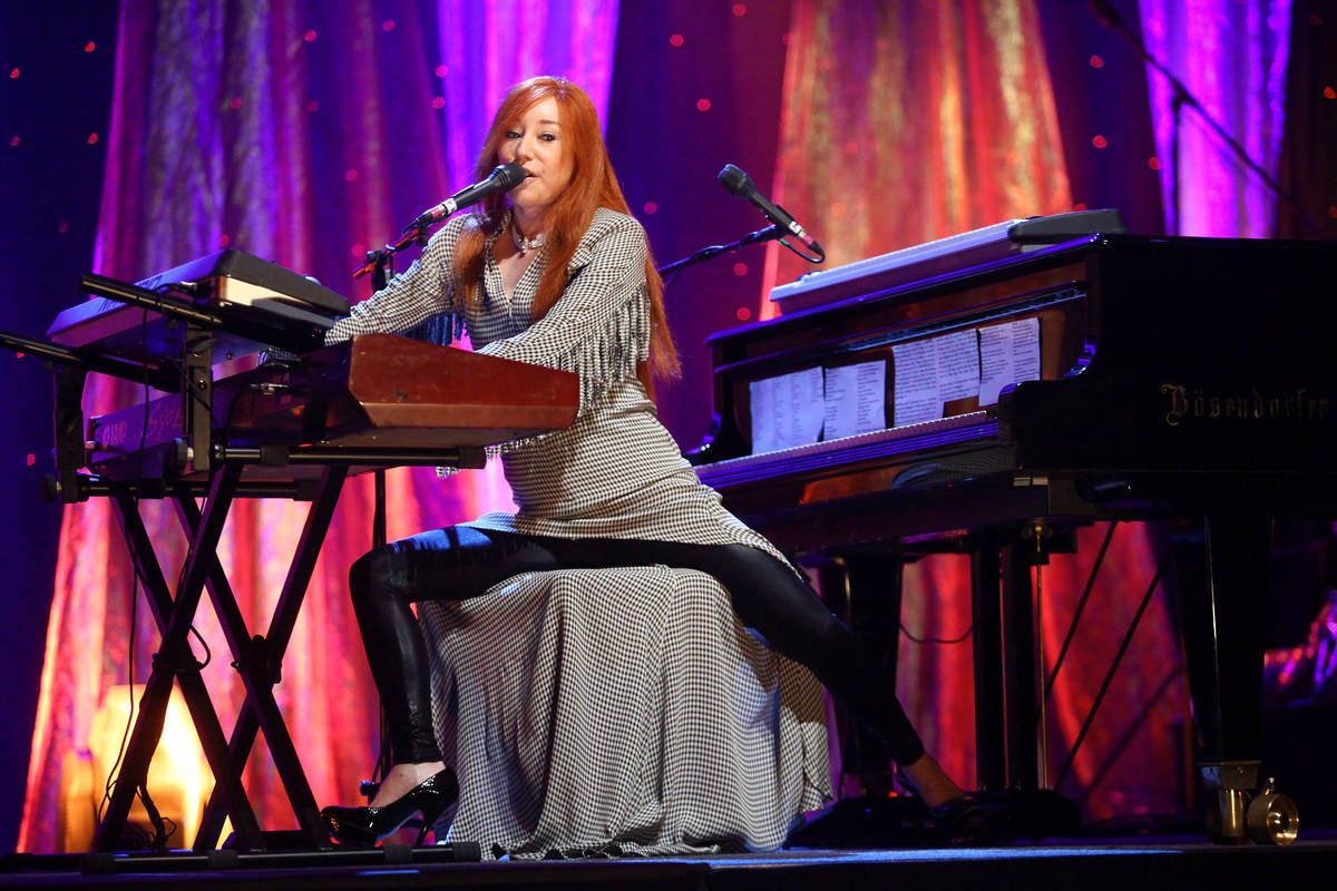Tori Amos hat eine Show an einem ikonischen Londoner Veranstaltungsort als Teil einer UK & Irland Tournee im nächsten Jahr angekündigt