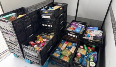 Lions Club Kaiserswerth spendet 50 Kisten für die Tafel