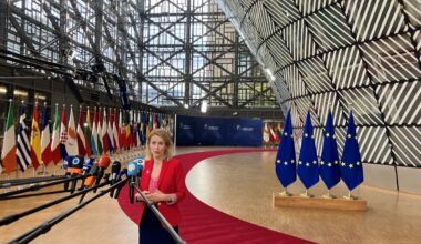 EU-Staats- und Regierungschefs begrüßen US-Sanktionen gegen Russland