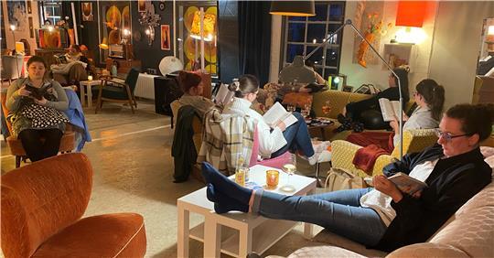 Warum Menschen sich in Buxtehude zum gemeinsamen Lesen treffen