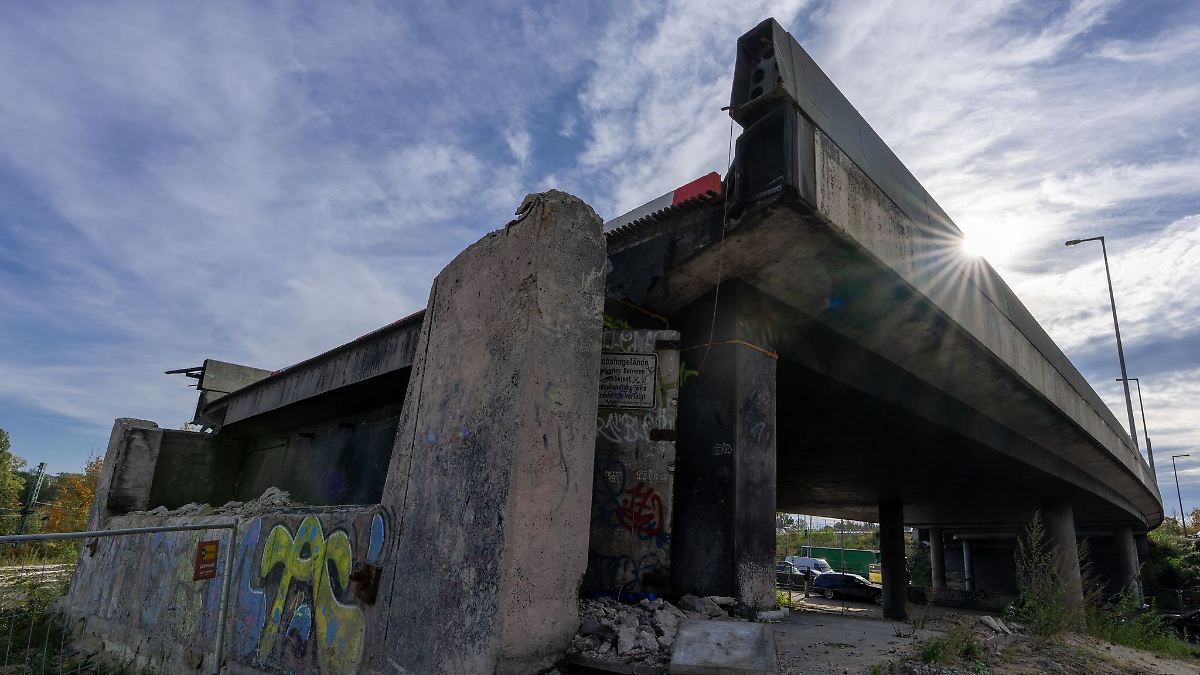 Berlin & Brandenburg: Umleitungen am Dreieck Funkturm wegen Brückenarbeiten