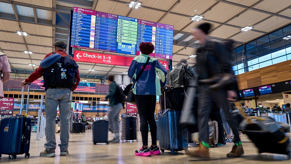 Berlin & Brandenburg: BER bindet Airlines nach Cyberangriff wieder an IT-System an
