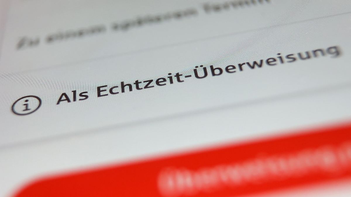 Berlin & Brandenburg: Neue Regel bei Überweisungen löste Verwirrung aus