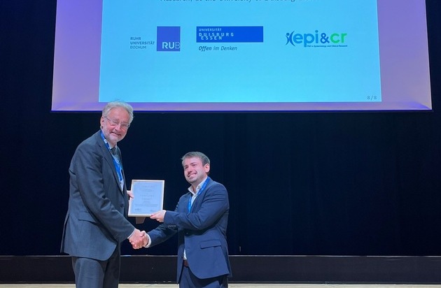 Preis für herausragende Dissertation: Dr. Robin Denz erhält Promotionspreis auf der ...