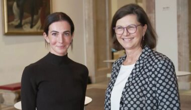 Lisa Müller lernt Politik und weicht privater Frage nach Ehemann Thomas Müller gekonnt aus