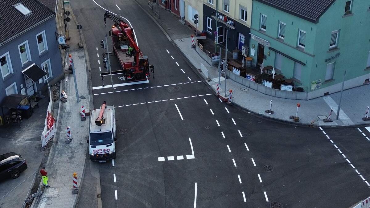 Die Asphaltarbeiten rund um den Markusplatz in Stolberg sind erfolgreich abgeschlossen.