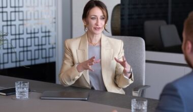 Michaela Goll: Die 3 größten Fehler in Mitarbeitergesprächen – und wie sie ganze ...