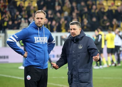 Amir Shapourzadeh (r.), Direktor Profifußball des FC Hansa Rostock, und Trainer Daniel Brinkmann tauschen sich beinahe täglich aus. Gemeinsam wollen sie den Koggenklub wieder in die Erfolgsspur führen.