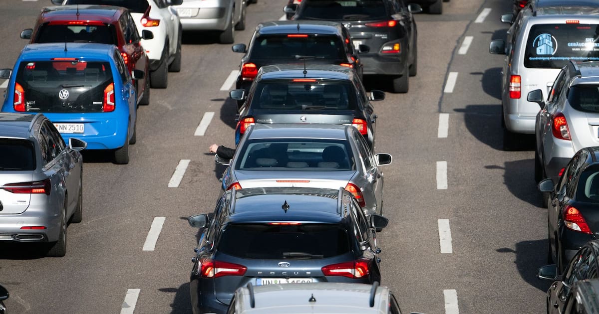 A1/A24: Unfall in Hamburg - Stau für Lübecker Pendler