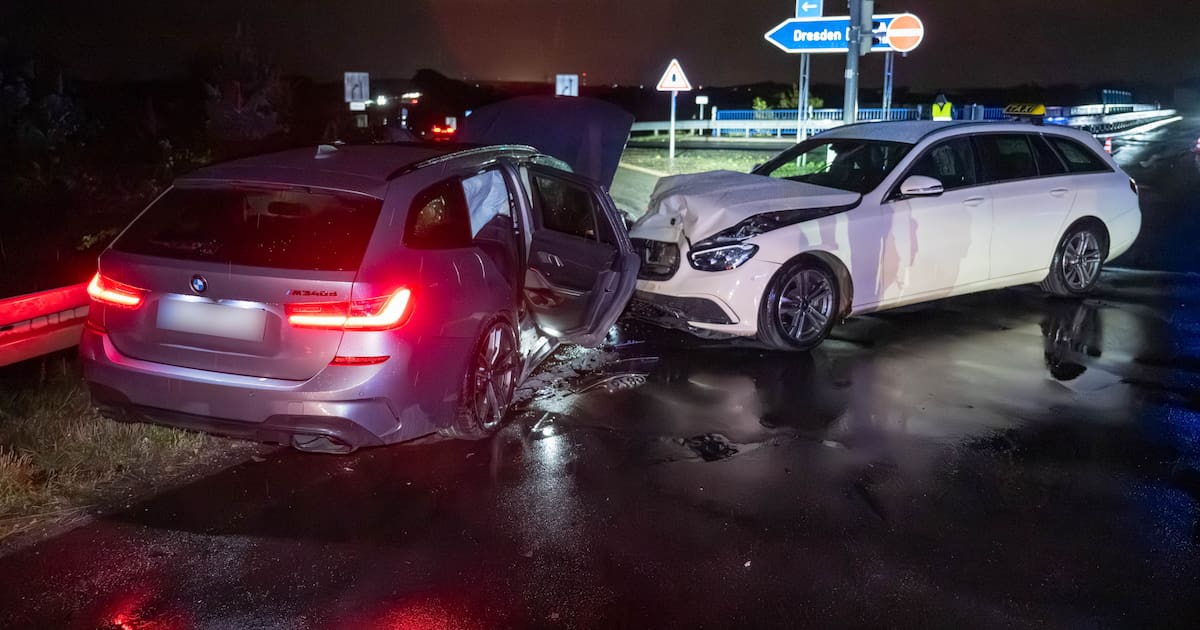 Rückwärts aus der Autobahnauffahrt: Unfall im Leipziger Norden