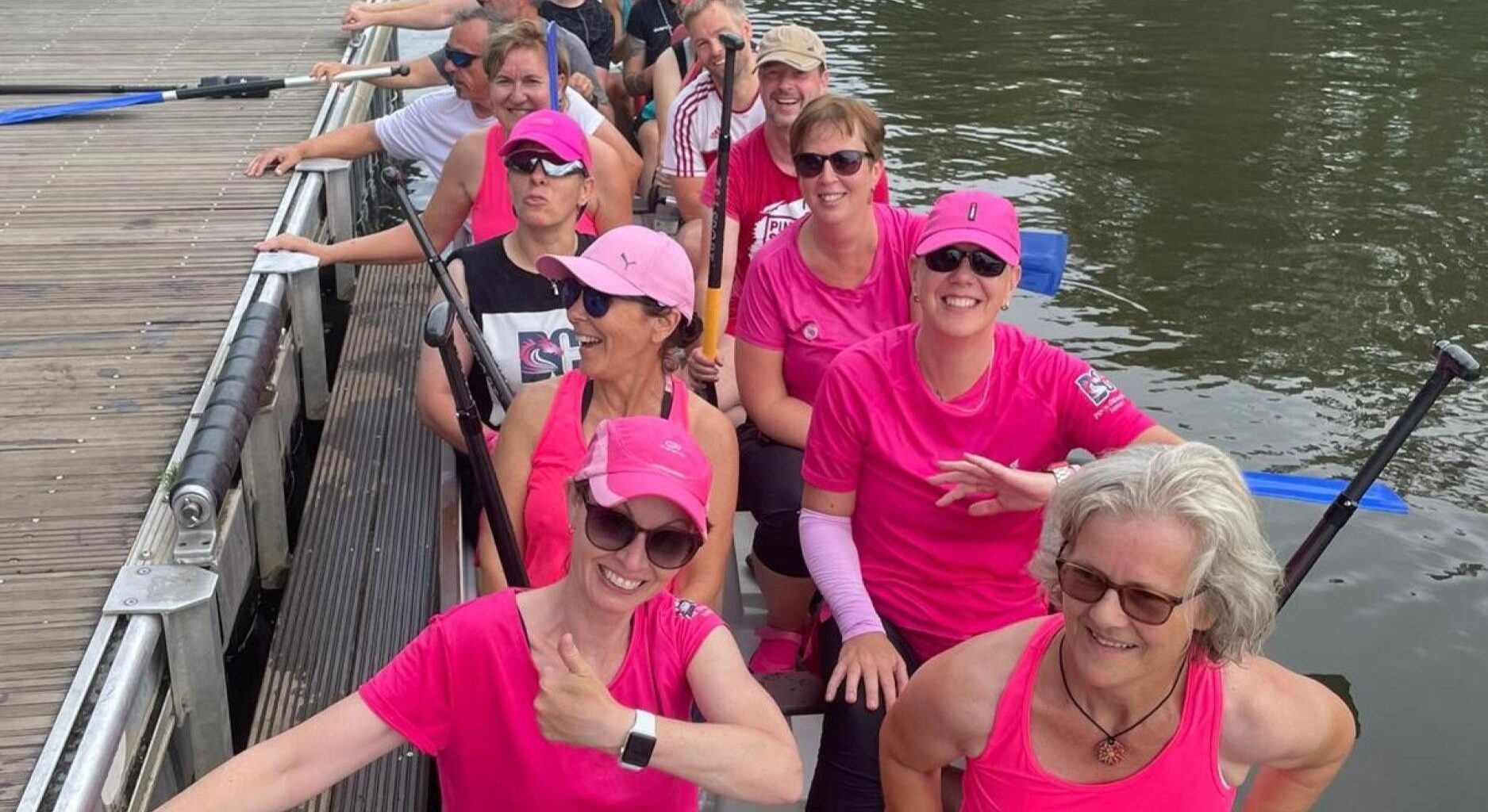 Die UKL-Blutbank lädt alle Interessierten im „Pinktober“ dazu ein, Blut zu spenden und die Aufwandsentschädigung für die Blutspende den „Pink Dragons“ zu überlassen. Bild: Pink Dragons