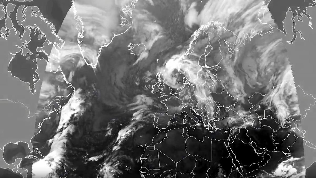Sturm tobt weiter über Deutschland: Satellitenvideo zeigt riesigen Wirbel über Europa