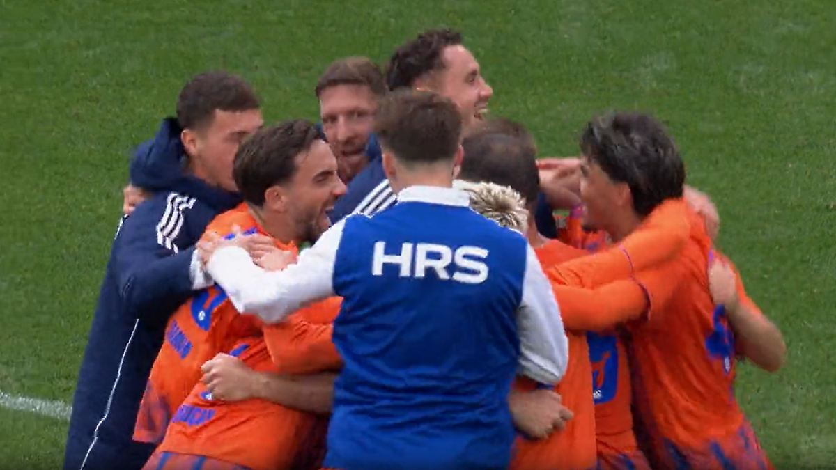 2:1-Zaubersieg gegen Bielefeld: S04 mischt 2. Liga auf und fightet sich Richtung Spitze