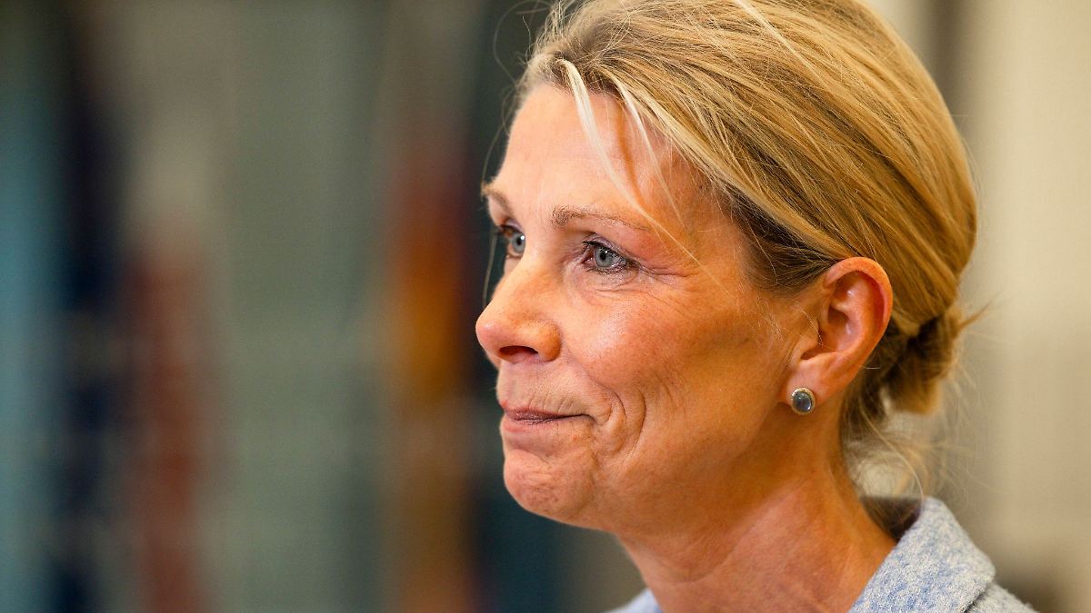 Hamburg & Schleswig-Holstein: Torp zur neuen Rechnungshofpräsidentin gewählt