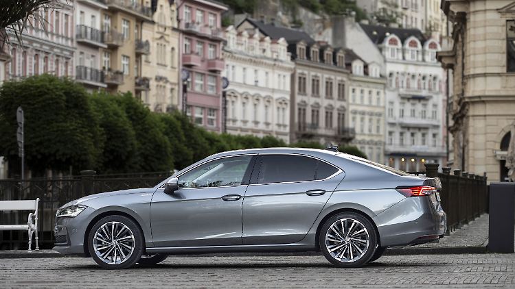 Der Skoda Superb iV ist 4,91 Meter lang.