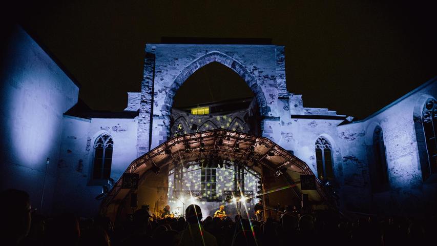 Nürnberg Pop Festival 2025, Tjark in der Katharinenruine.