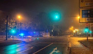 POL-BI: Unfall - Wer fuhr bei Rot?