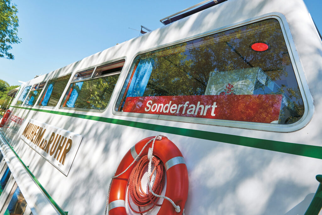 Sonderfahrten finden mit der Weißen Flotte regelmäßig statt, Foto: Achim Meurer © MST