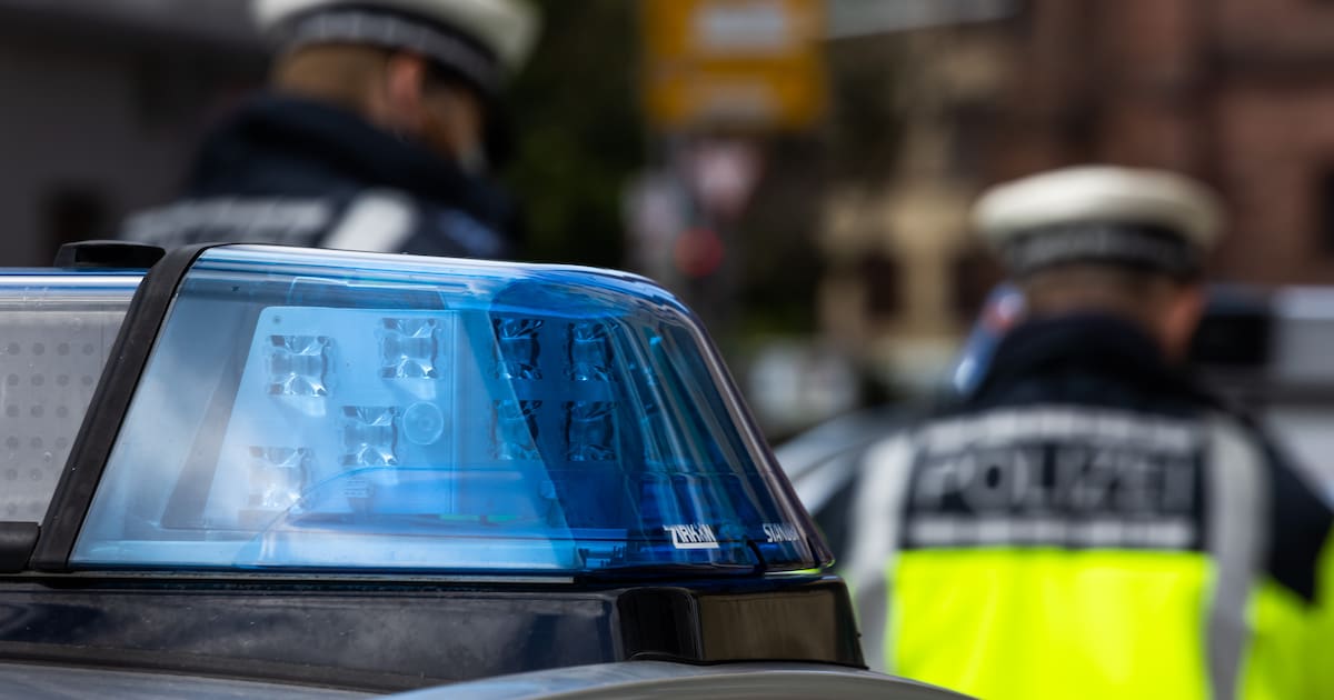 Falsche Polizeibeamte erbeuten in Leipzig mehrere Tausend Euro