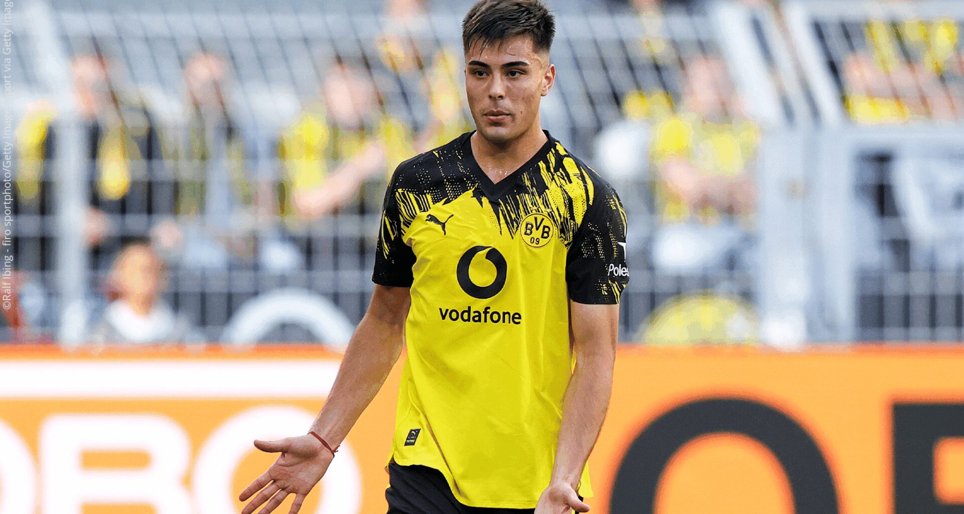 Anselmino feiert Comeback im BVB-Kader