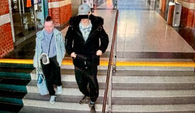 Ex-Freundin im Auto erstochen: Messer-Killer muss wieder vor Gericht | Regional