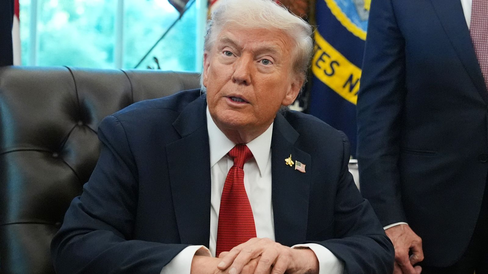 Trump will Gerichte übergehen, sich auf das Aufstandsgesetz berufen und das Militär auf US-Städte loslassen