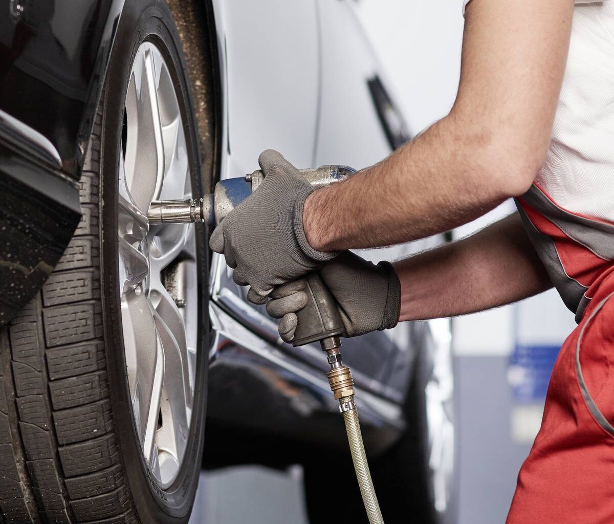 Winterreifen wechseln: ADAC: Werkstätten sind voll