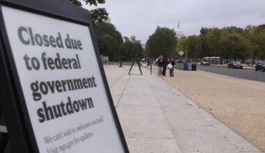 Bereits Tausende gekündigt: Gericht stoppt Trumps Massenentlassungen im Shutdown