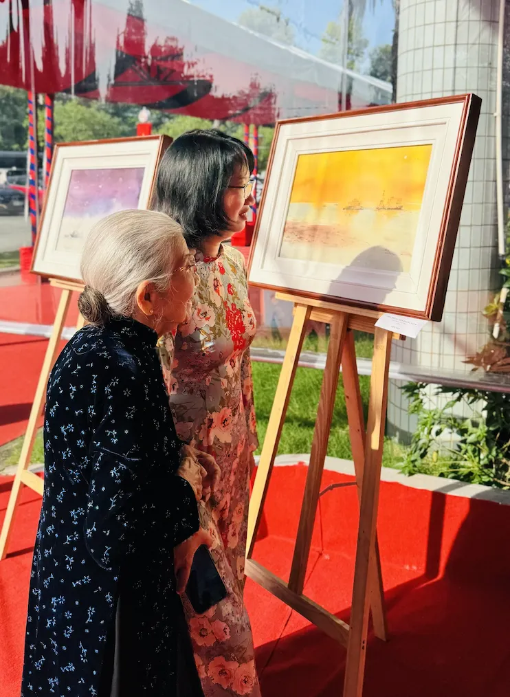 Ảnh chụp Màn hình 2025-10-18 lúc 08.29.12.png